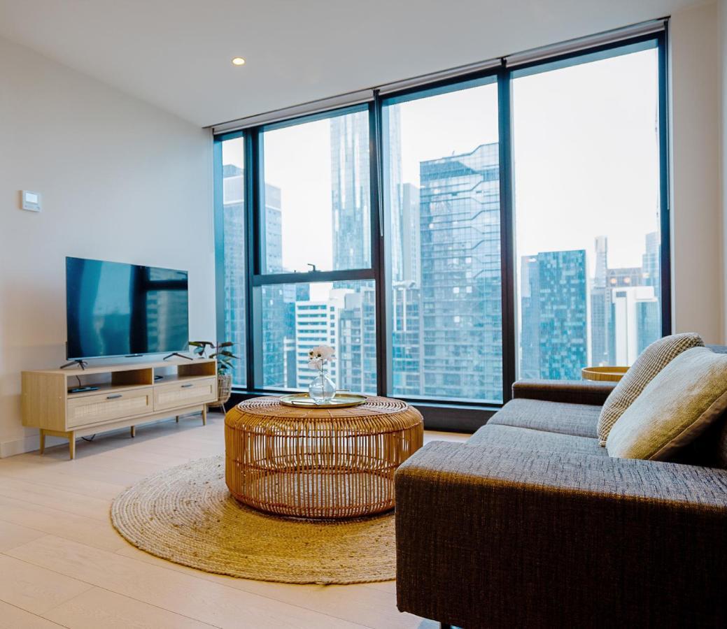 Cozy & Spacious 2B2B Apt In Cbd Ville de Ville de Melbourne Extérieur photo